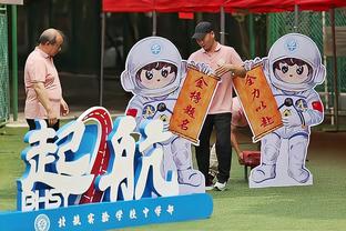 镜报盘点与滕哈赫闹过矛盾的球员：C罗、桑乔、马夏尔在列